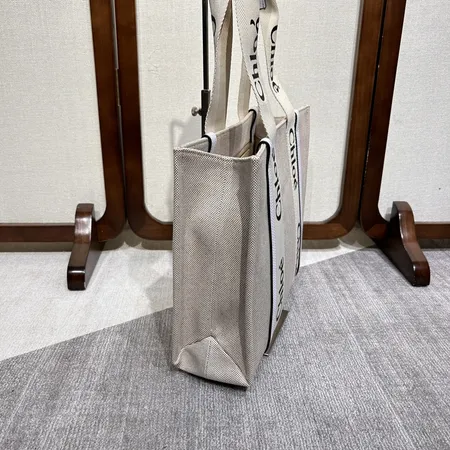 クロエ ハンドバッグ