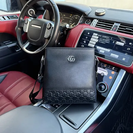 グッチ ショルダーバッグ