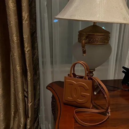 ドルチェ＆ガッバーナ ハンドバッグ