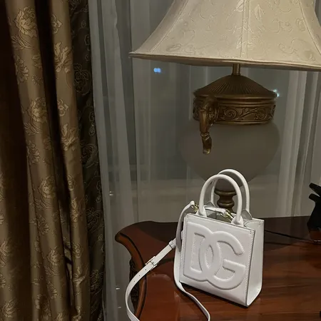 ドルチェ＆ガッバーナ ハンドバッグ