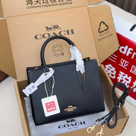 コーチ ハンドバッグ