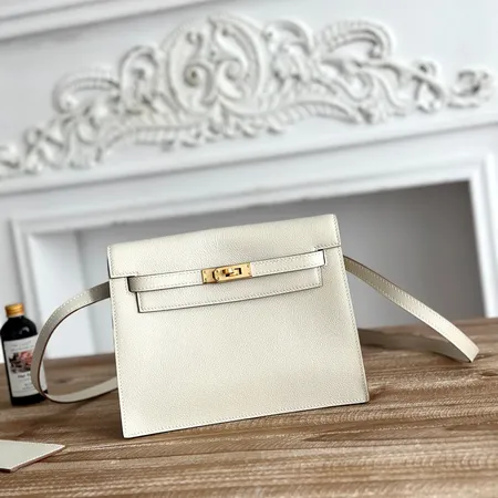 エルメス ショルダーバッグ