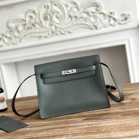 エルメス ショルダーバッグ