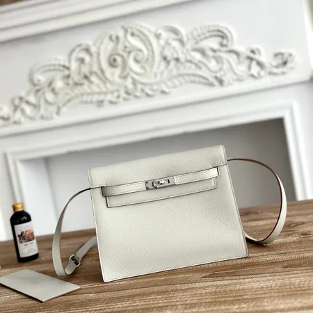 エルメス ショルダーバッグ