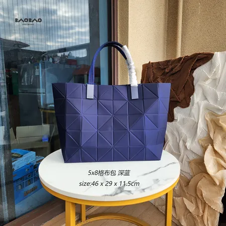 イッセイ ミヤケ ハンドバッグ