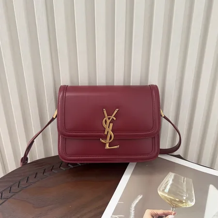 プラダ ショルダーバッグ