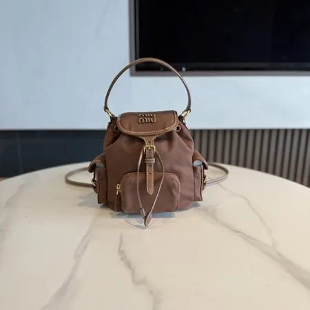 ミュウミュウ リュックサック