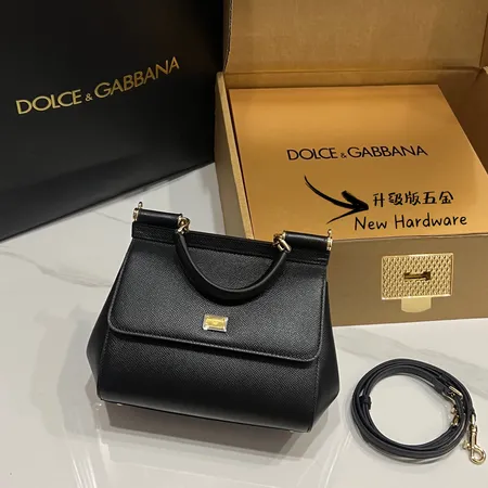 ナイキ ハンドバッグ