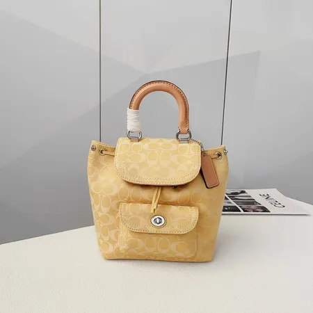 コーチ リュックサック