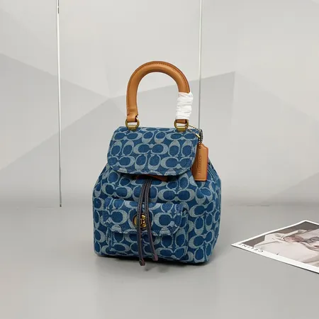 コーチ リュックサック