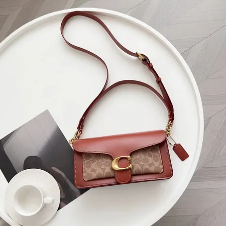 フェンディ ショルダーバッグ