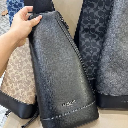 コーチ ショルダーバッグ