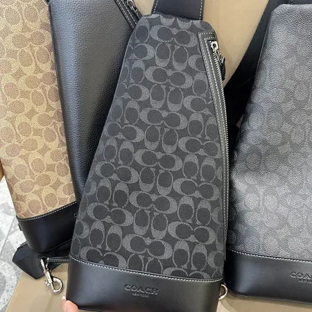 コーチ ショルダーバッグ
