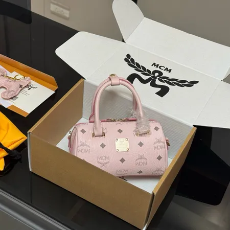 エムシーエム ハンドバッグ