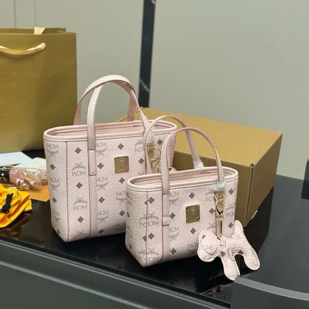 エムシーエム ハンドバッグ