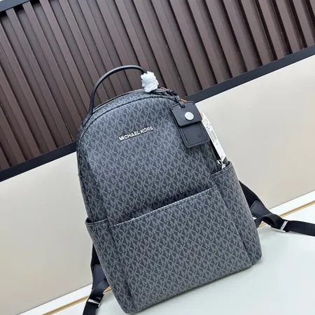 マイケルコース リュックサック