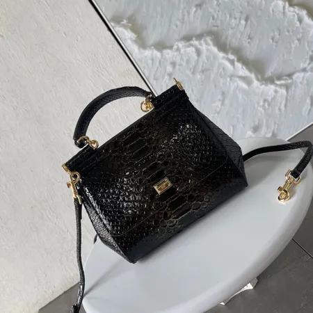 ドルチェ＆ガッバーナ ハンドバッグ