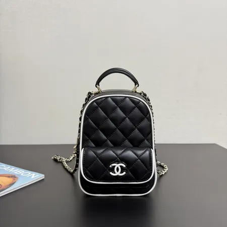 シャネル ショルダーバッグ