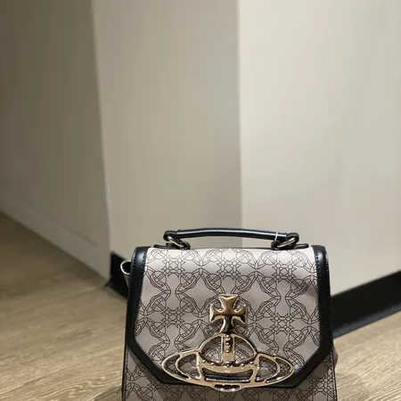 ミュウミュウ リュックサック