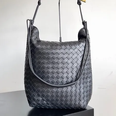 ボッテガ ヴェネタ ショルダーバッグ