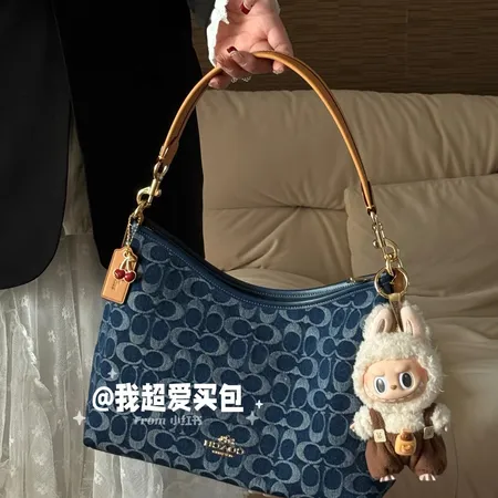 フェンディ ショルダーバッグ