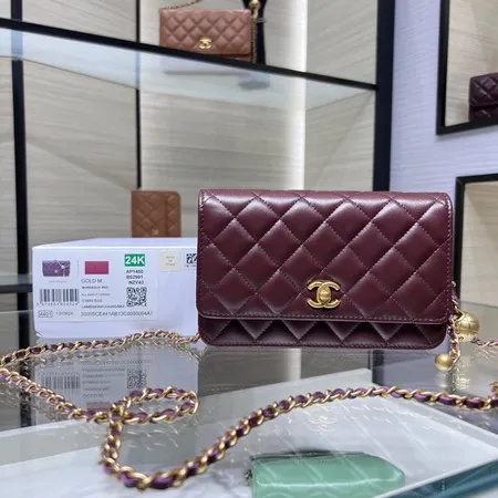 シャネル ショルダーバッグ