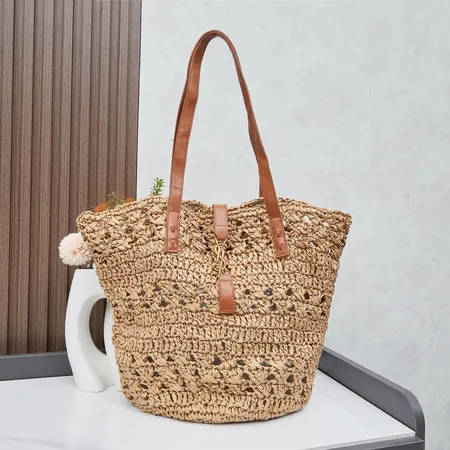 イブサンローラン ハンドバッグ