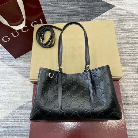 グッチ ハンドバッグ