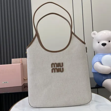 ミュウミュウ ショルダーバッグ