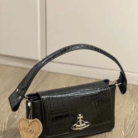 ヴィヴィアン・ウエストウッド ハンドバッグ