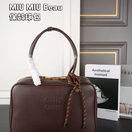 ミュウミュウ ハンドバッグ