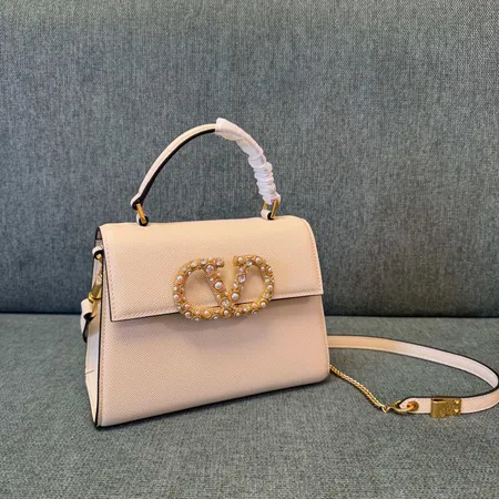 ヴァレンティノ ハンドバッグ