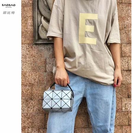 イッセイ ミヤケ ハンドバッグ