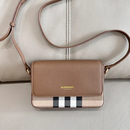 バーバリー ス ショルダーバッグ