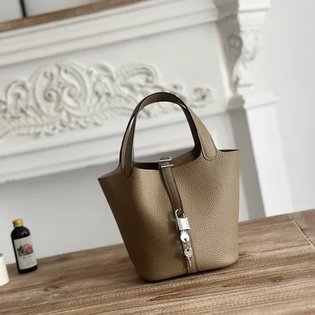 エルメス ハンドバッグ