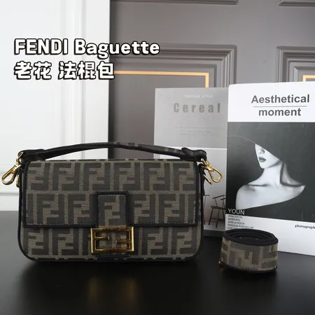 フェンディ ハンドバッグ