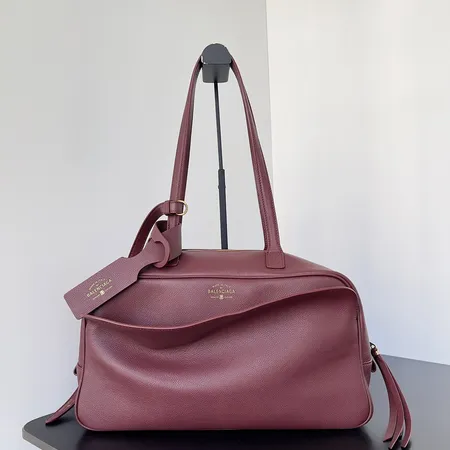 ジバンシィ ショルダーバッグ