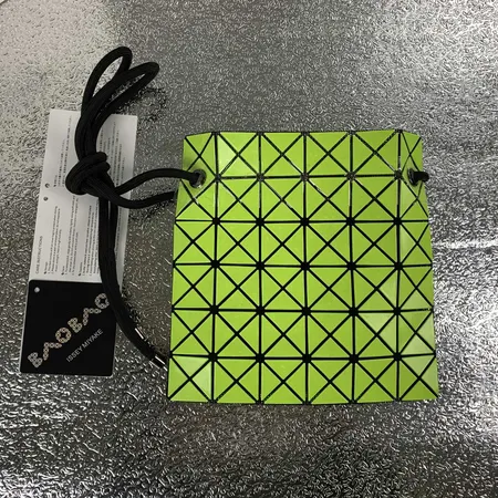 イッセイ ミヤケ ハンドバッグ