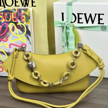 ロエベ ハンドバッグ