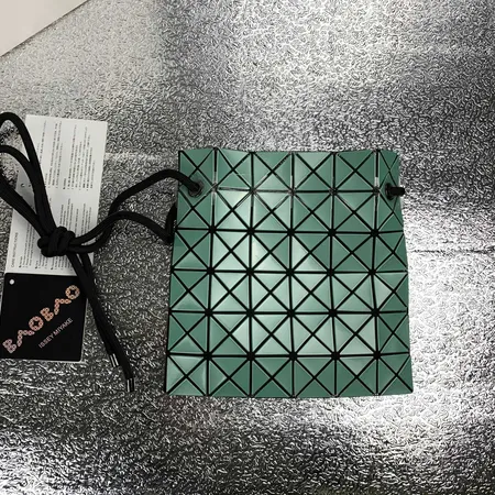 イッセイ ミヤケ ハンドバッグ