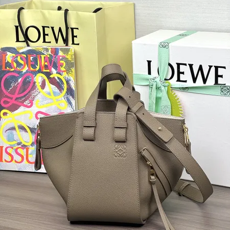 ロエベ ショルダーバッグ