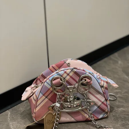 ヴィヴィアン・ウエストウッド ハンドバッグ