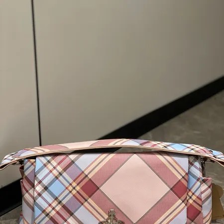 ヴィヴィアン・ウエストウッド ハンドバッグ