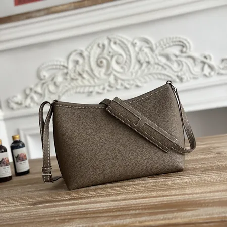 エルメス ショルダーバッグ