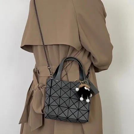 ミュウミュウ ハンドバッグ