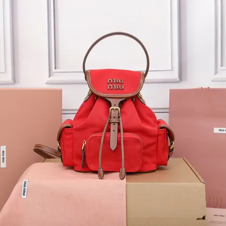 ミュウミュウ リュックサック