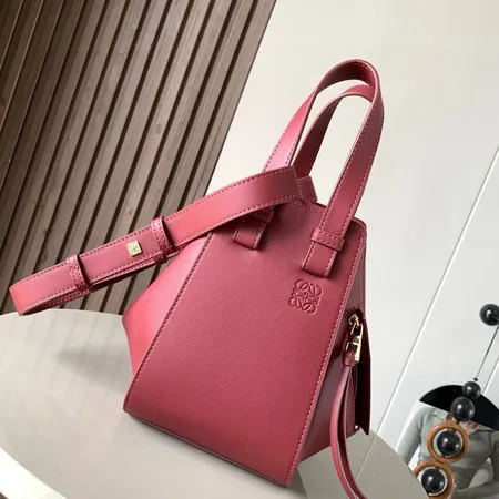 ロエベ ショルダーバッグ