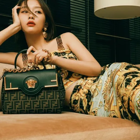 ヴェルサーチ ハンドバッグ