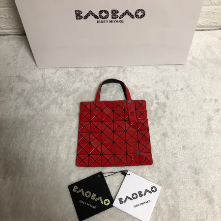 イッセイ ミヤケ ハンドバッグ