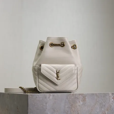 ジバンシィ リュックサック